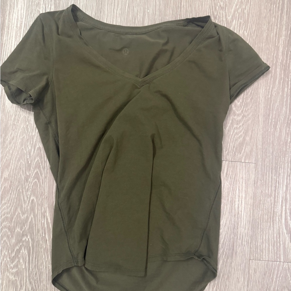 Lululemon Athletica Olive V-Neck Short Sleeve Tee